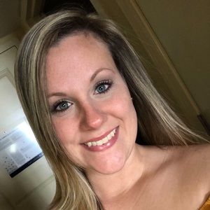 Meet your Posher, Raven